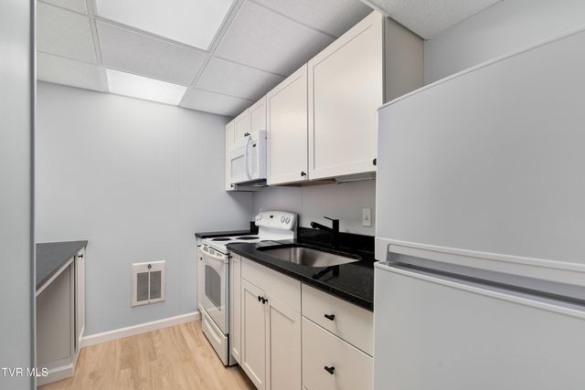 518 East Main Street, Jonesborough, TN 37659