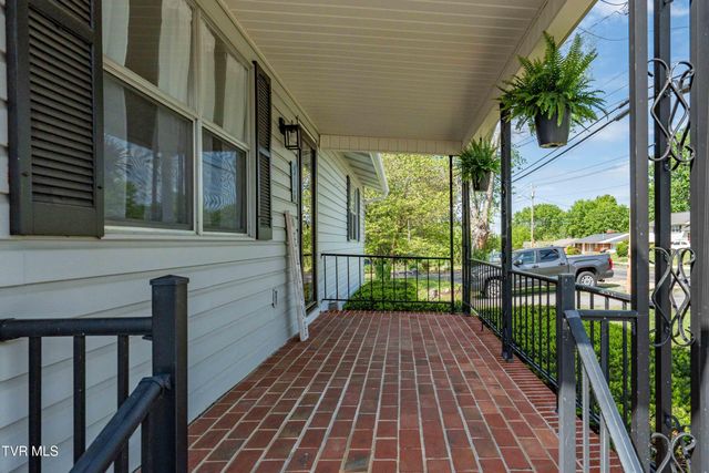 518 East Main Street, Jonesborough, TN 37659