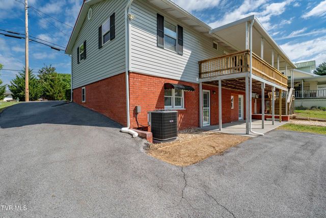 518 East Main Street, Jonesborough, TN 37659