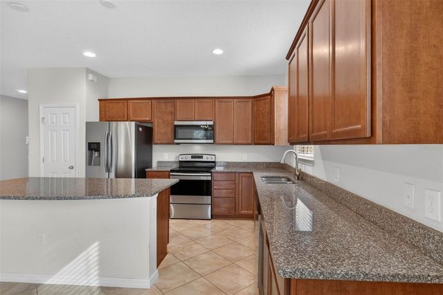 8564 RINDGE ROAD, Polk City, FL 33868