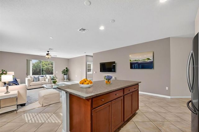 8564 RINDGE ROAD, Polk City, FL 33868