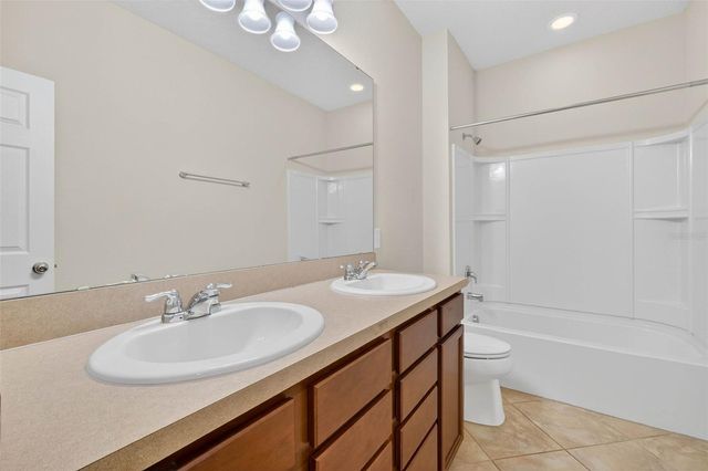 8564 RINDGE ROAD, Polk City, FL 33868