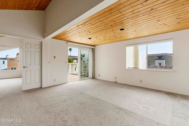152 Highland Drive, Oxnard, CA 93035