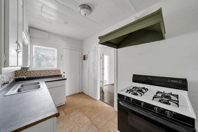 1947 Richmond Avenue A, Houston, TX 77098