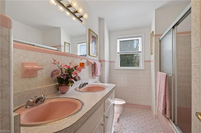 442 Leepoint RD, Norfolk, VA 23502