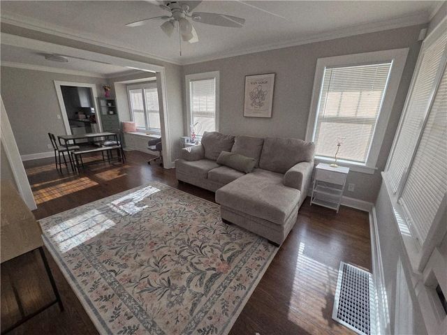 421 S Main Street, Independence, MO 64050