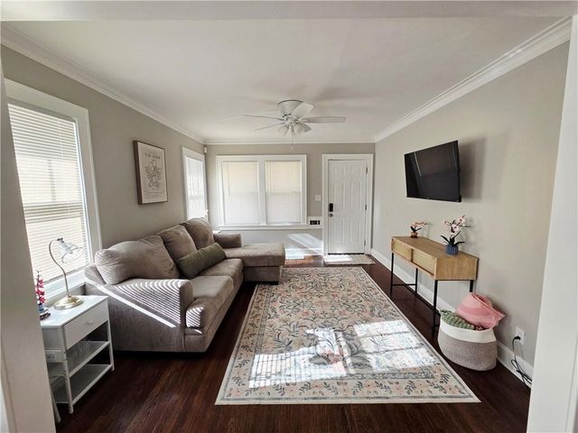 421 S Main Street, Independence, MO 64050