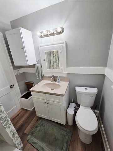 421 S Main Street, Independence, MO 64050