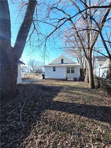 421 S Main Street, Independence, MO 64050