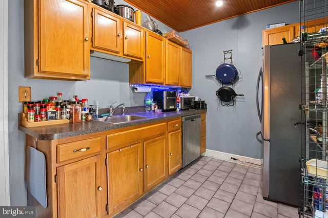 3311 GLENMORE AVE, Baltimore, MD 21214