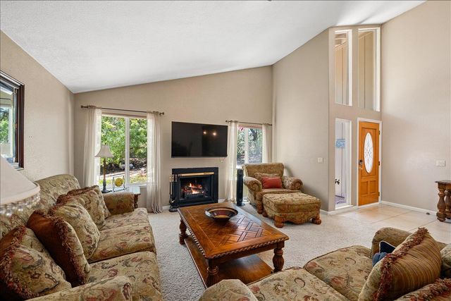 4221 Flying C Rd, Shingle Springs, CA 95682