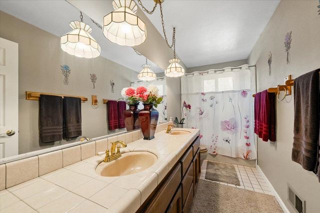 4221 Flying C Rd, Shingle Springs, CA 95682