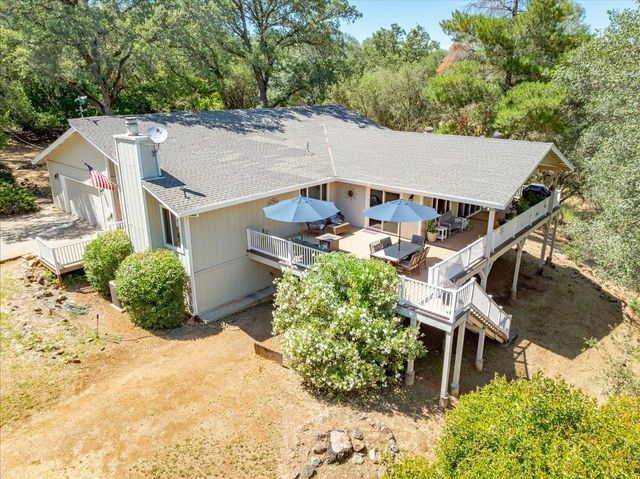 4221 Flying C Rd, Shingle Springs, CA 95682