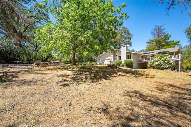 4221 Flying C Rd, Shingle Springs, CA 95682