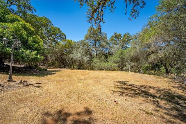 4221 Flying C Rd, Shingle Springs, CA 95682
