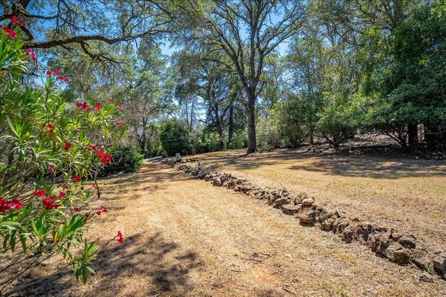 4221 Flying C Rd, Shingle Springs, CA 95682