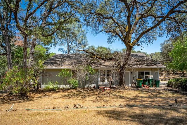 4221 Flying C Rd, Shingle Springs, CA 95682