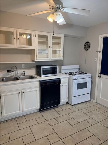 3914 Law Street 2, Houston, TX 77005