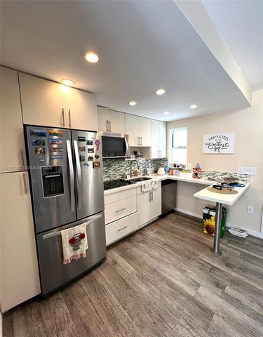 1340 Lincoln Rd 408, Miami Beach, FL 33139