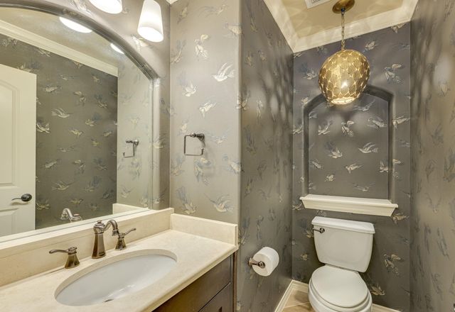 1005 Lakewood Hills TER, Austin, TX 78732