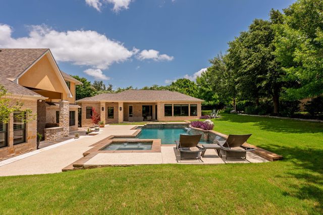 1005 Lakewood Hills TER, Austin, TX 78732