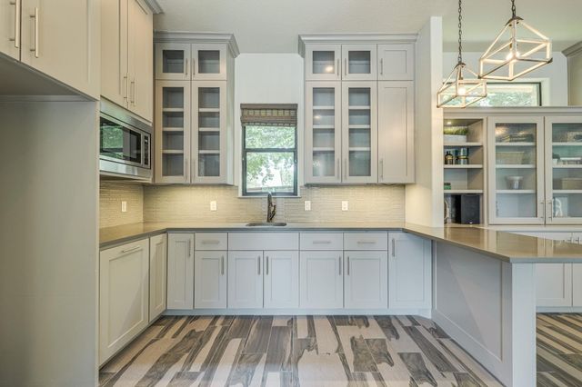1005 Lakewood Hills TER, Austin, TX 78732