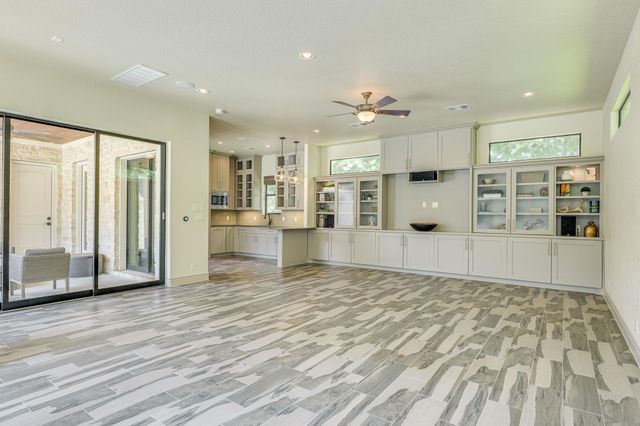 1005 Lakewood Hills TER, Austin, TX 78732