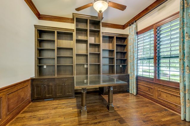 1005 Lakewood Hills TER, Austin, TX 78732