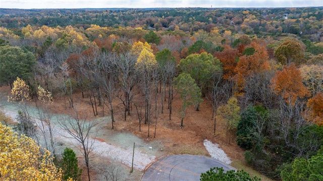 1 Shiloh Ridge Trail, Snellville, GA 30039