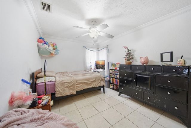 4602 BUCKEYE ROAD, Tampa, FL 33624