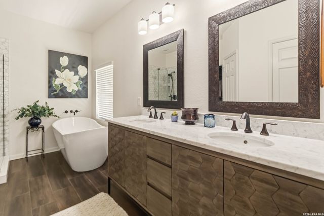 906 Desert Blf, San Antonio, TX 78258