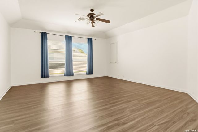 906 Desert Blf, San Antonio, TX 78258