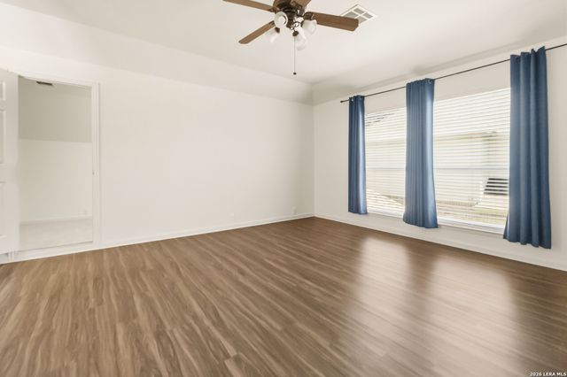 906 Desert Blf, San Antonio, TX 78258