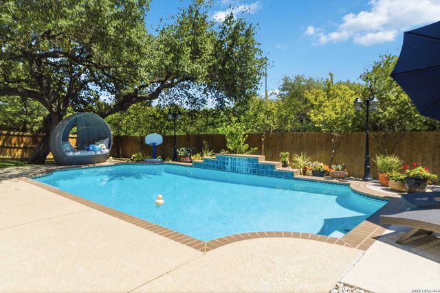 906 Desert Blf, San Antonio, TX 78258