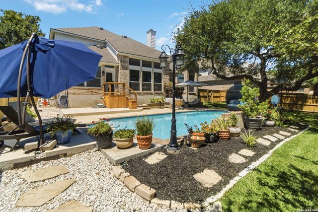 906 Desert Blf, San Antonio, TX 78258