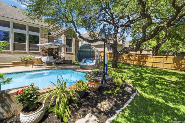 906 Desert Blf, San Antonio, TX 78258