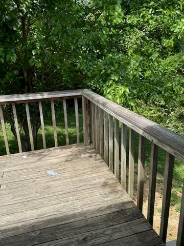 375 Greens Lake Circle, Rossville, GA 30741