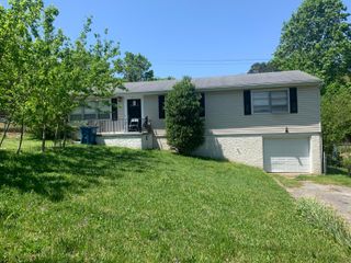 375 Greens Lake Circle, Rossville, GA 30741