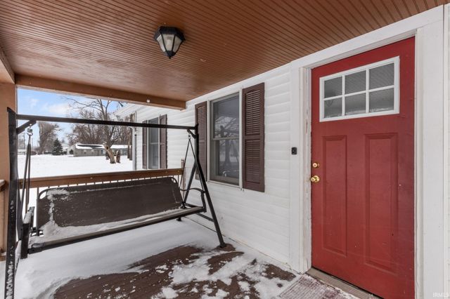 57834 County Road 9, Elkhart, IN 46517