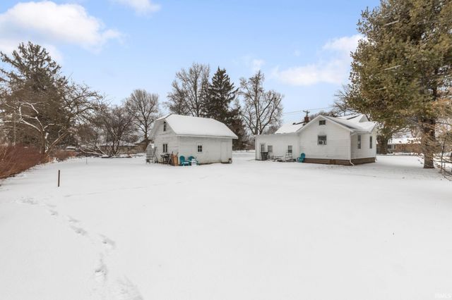 57834 County Road 9, Elkhart, IN 46517