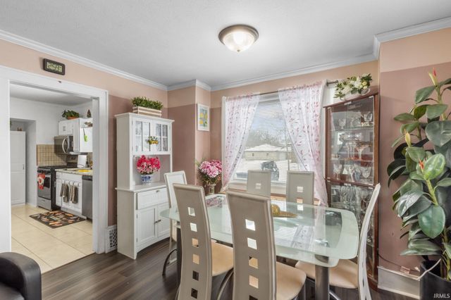 57834 County Road 9, Elkhart, IN 46517