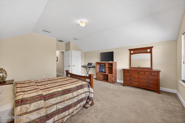 1033 SOUTHERN HILLS Drive, Orange Park, FL 32065