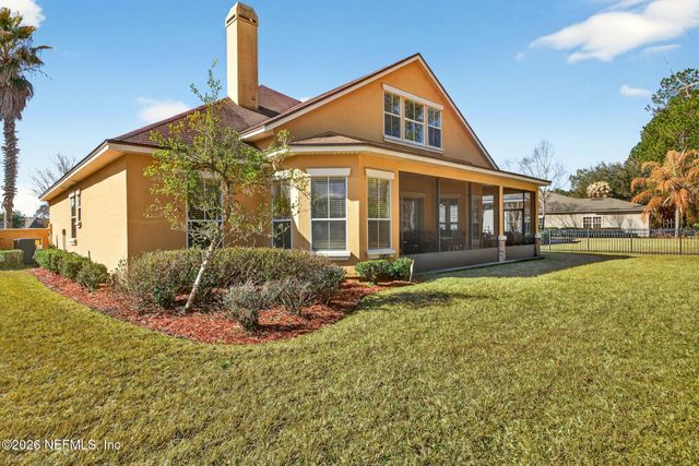 1033 SOUTHERN HILLS Drive, Orange Park, FL 32065
