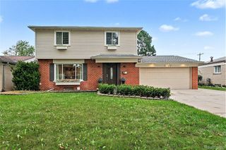 11743 Sorrento Boulevard, Sterling Heights, MI 48312