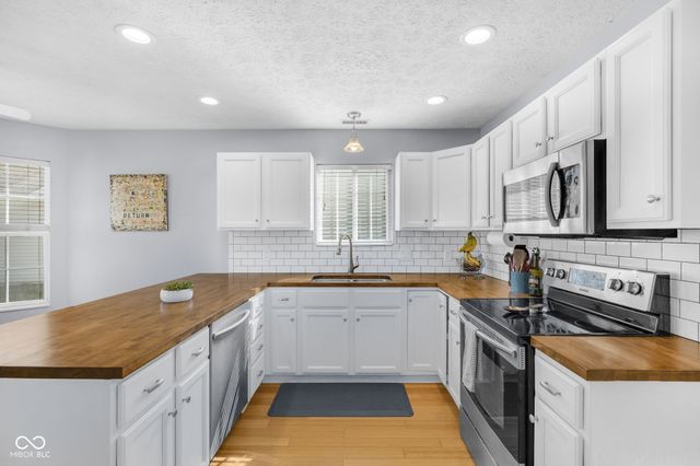 3878 Cornwallis Lane, Carmel, IN 46032