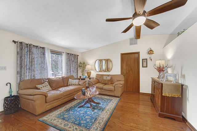 6686 Federal Avenue, Portage, IN 46368
