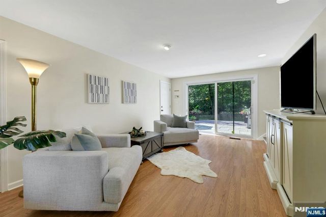 44 Sunrise Drive, Montvale, NJ 07645