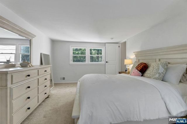 44 Sunrise Drive, Montvale, NJ 07645