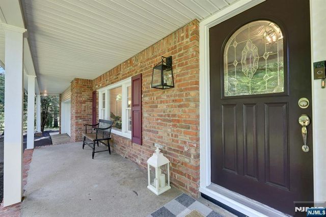 44 Sunrise Drive, Montvale, NJ 07645
