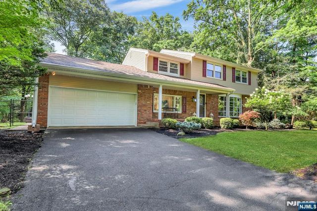 44 Sunrise Drive, Montvale, NJ 07645